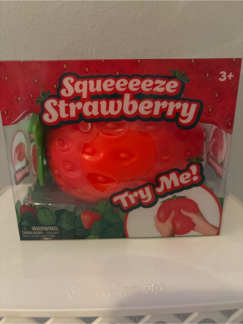 Squeeeeeeze Strawberry squishy- Red